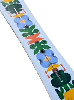 Women's Yeasayer Camber Snowboard